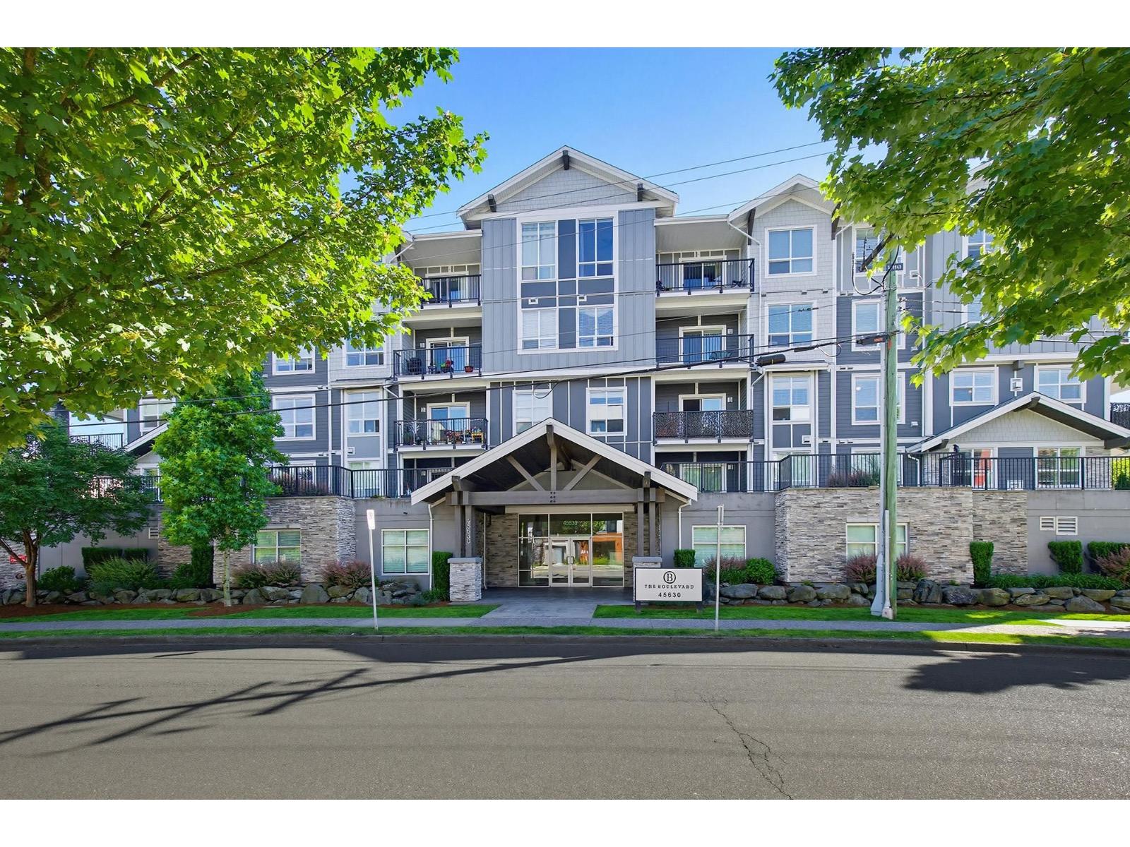 207 45630 SPADINA AVENUE, Chilliwack Proper West