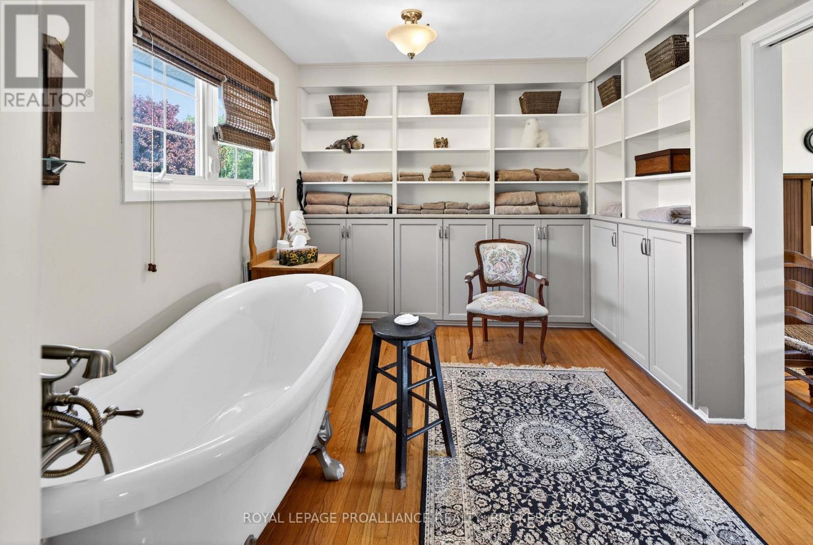 59 SILVER STREET - 34