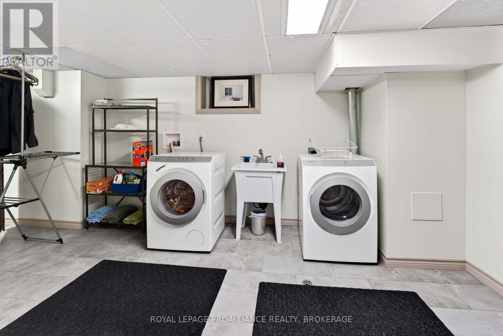 59 SILVER STREET - 43
