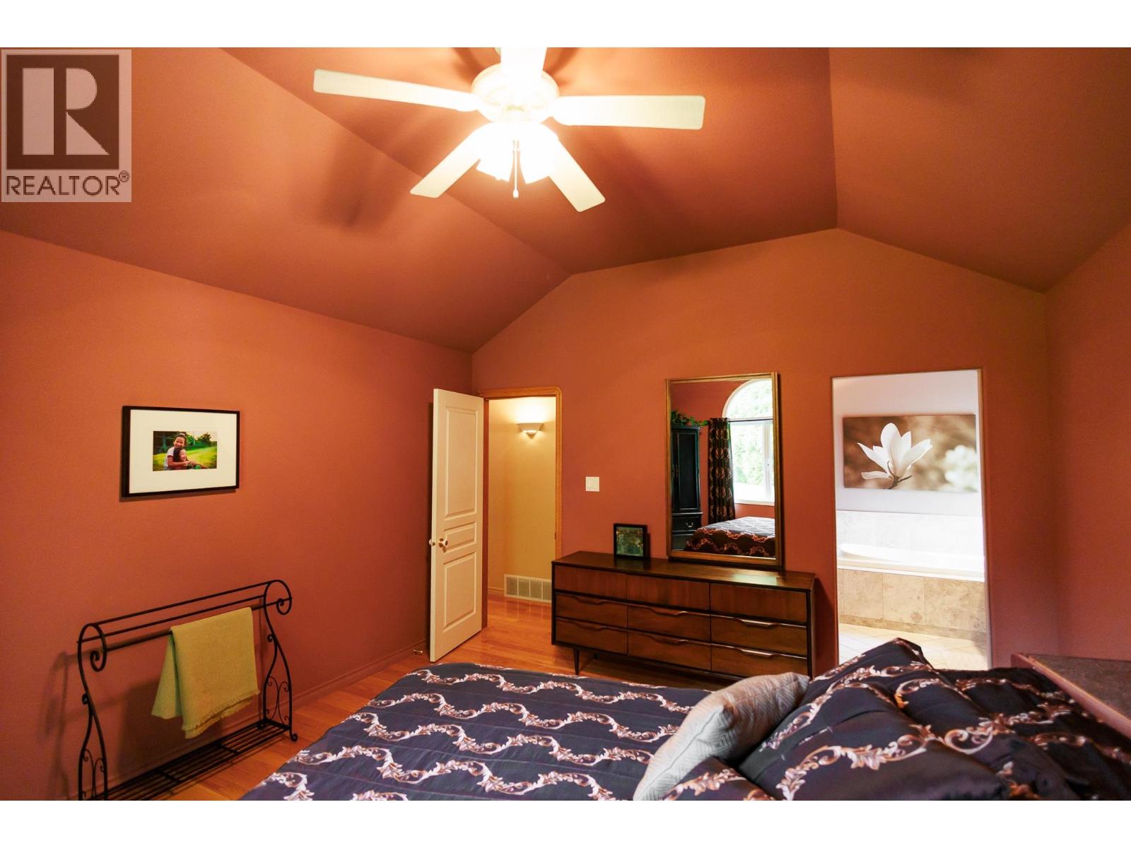 3908 HATTON STREET - 16