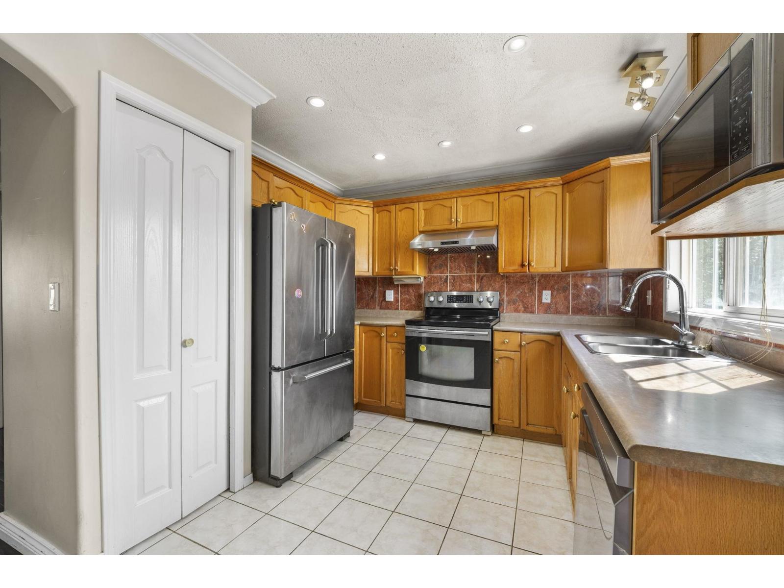 20 46360 VALLEYVIEW ROAD, Promontory, Chilliwack