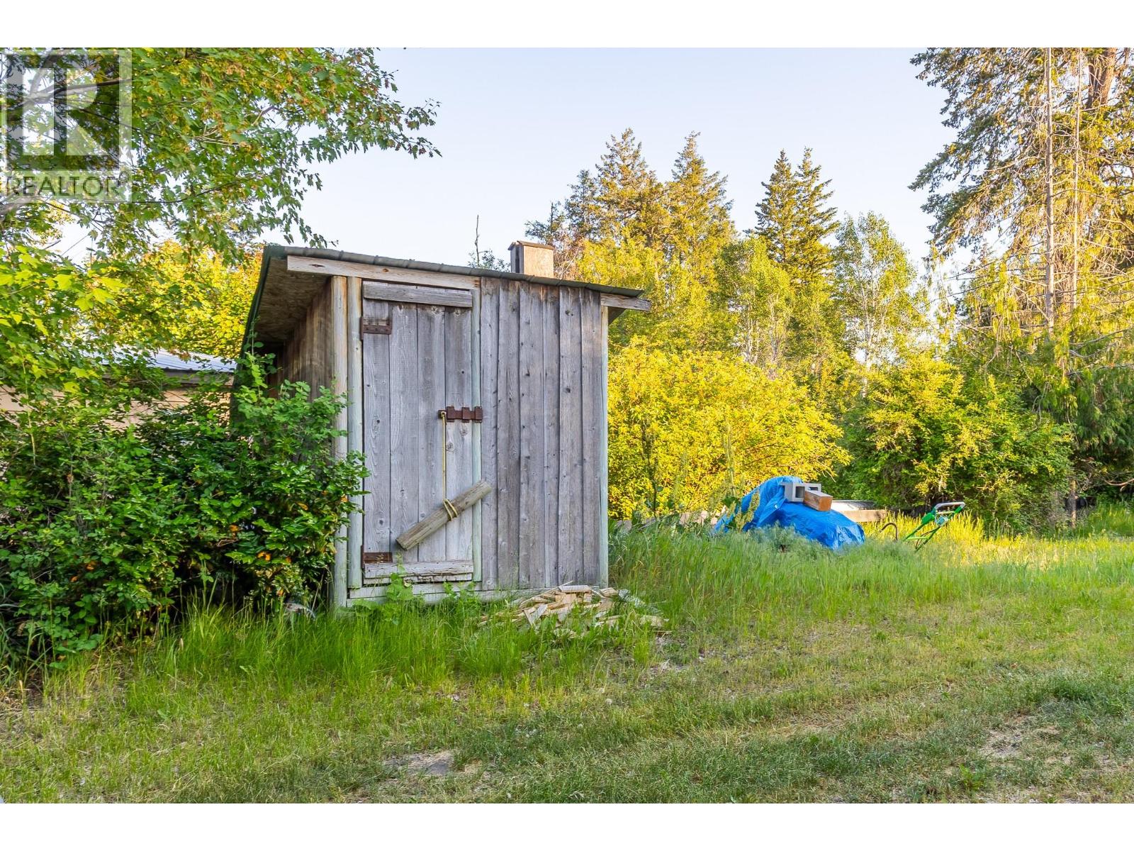 202 Saskatoon Road, Vernon