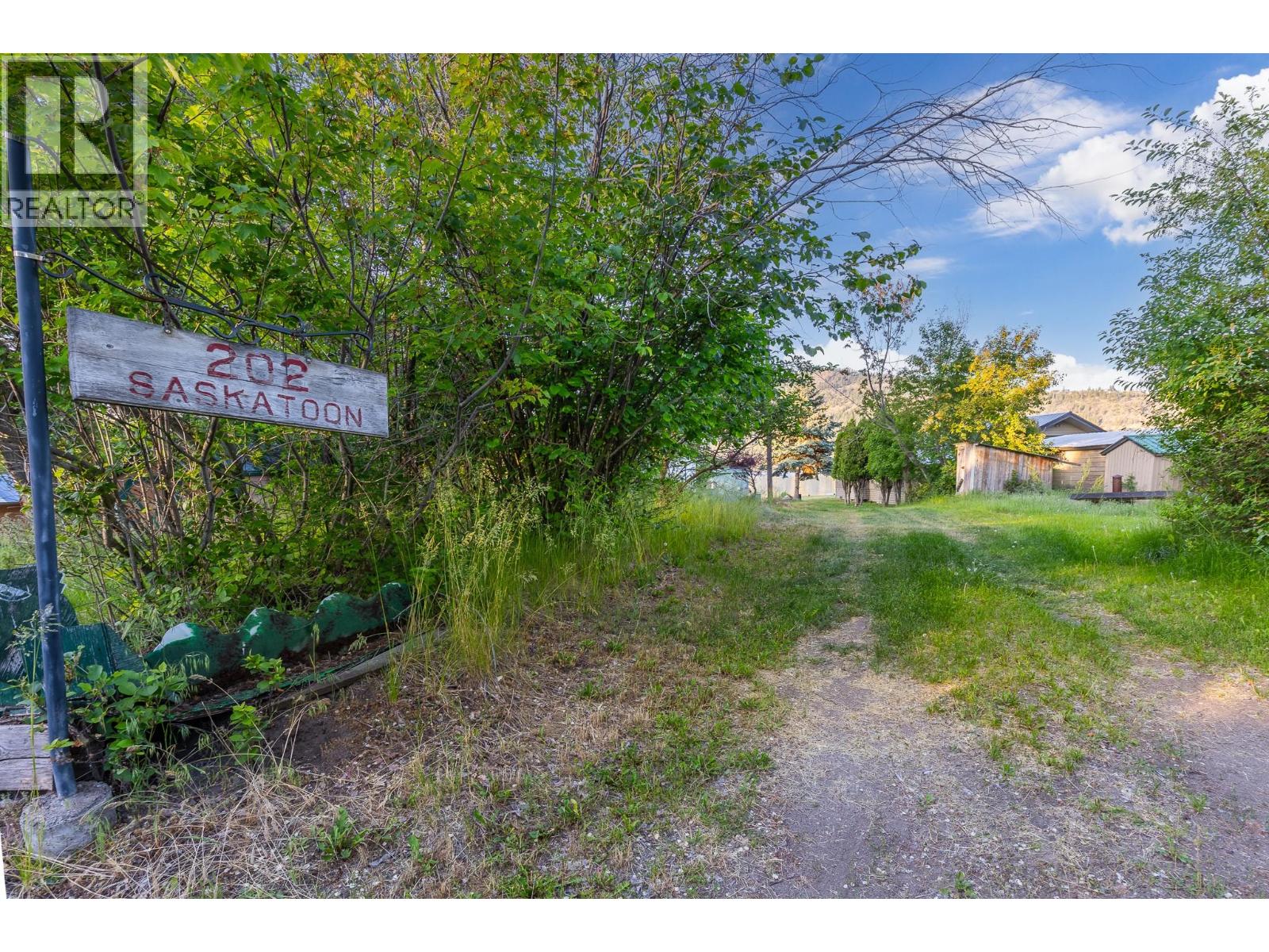 202 Saskatoon Road, Vernon