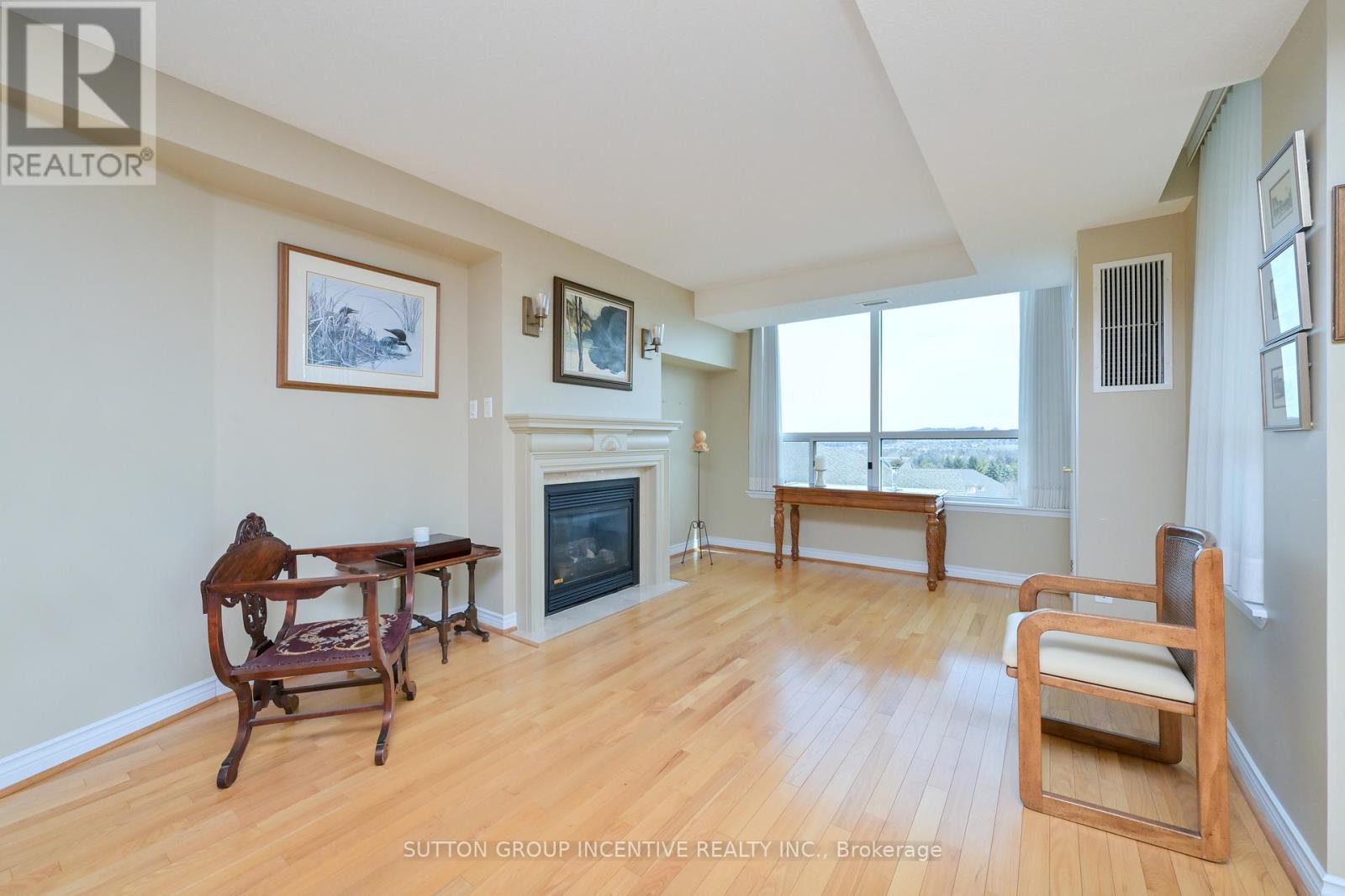 #308 4 BRIAR HILL HEIGHTS - 15