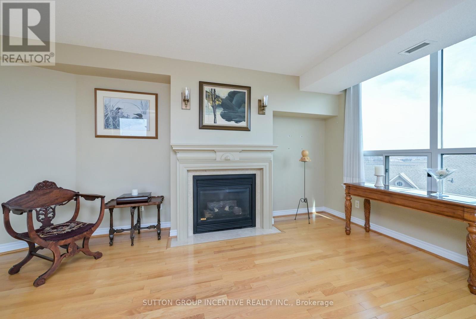 #308 4 BRIAR HILL HEIGHTS - 17