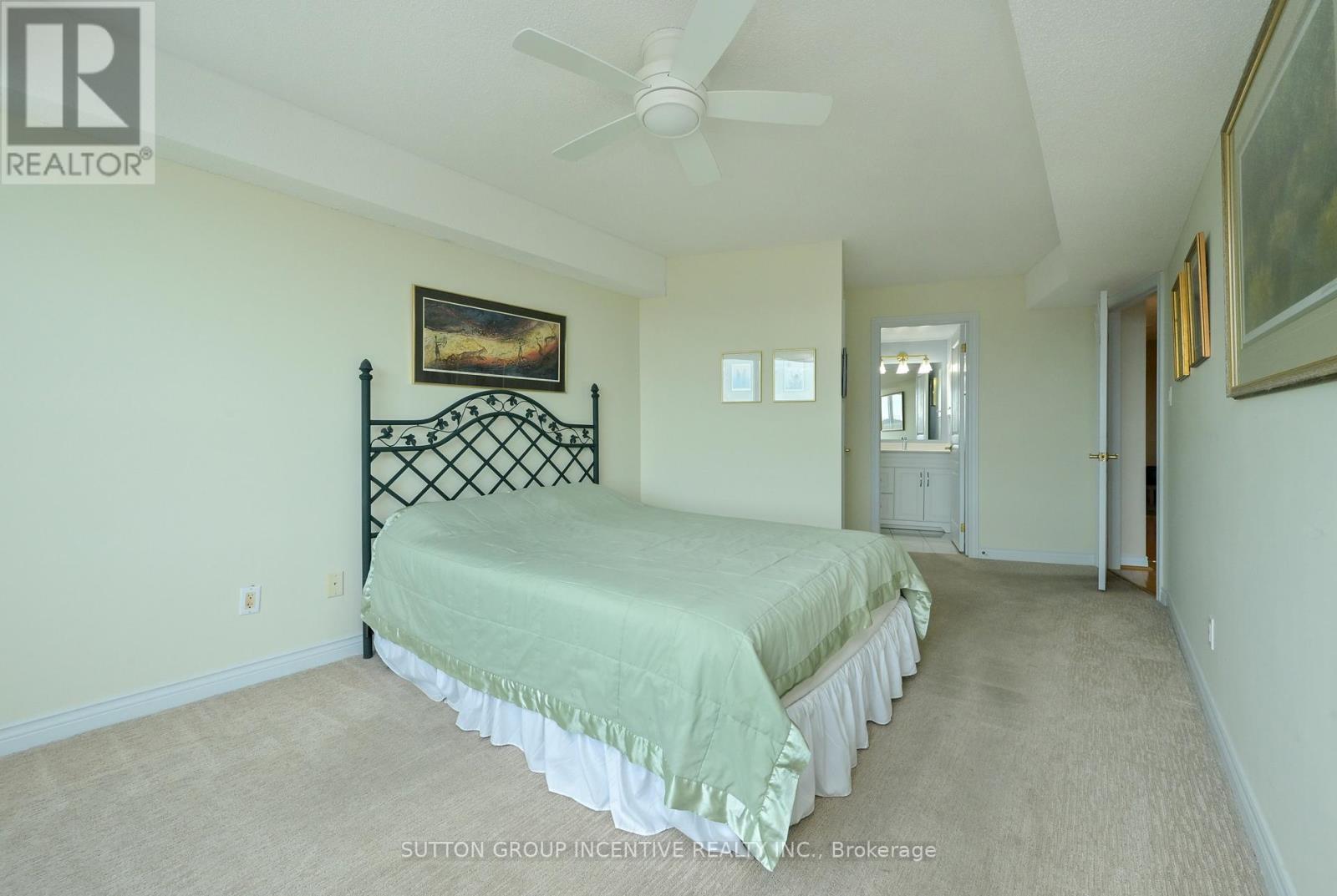 #308 4 BRIAR HILL HEIGHTS - 19