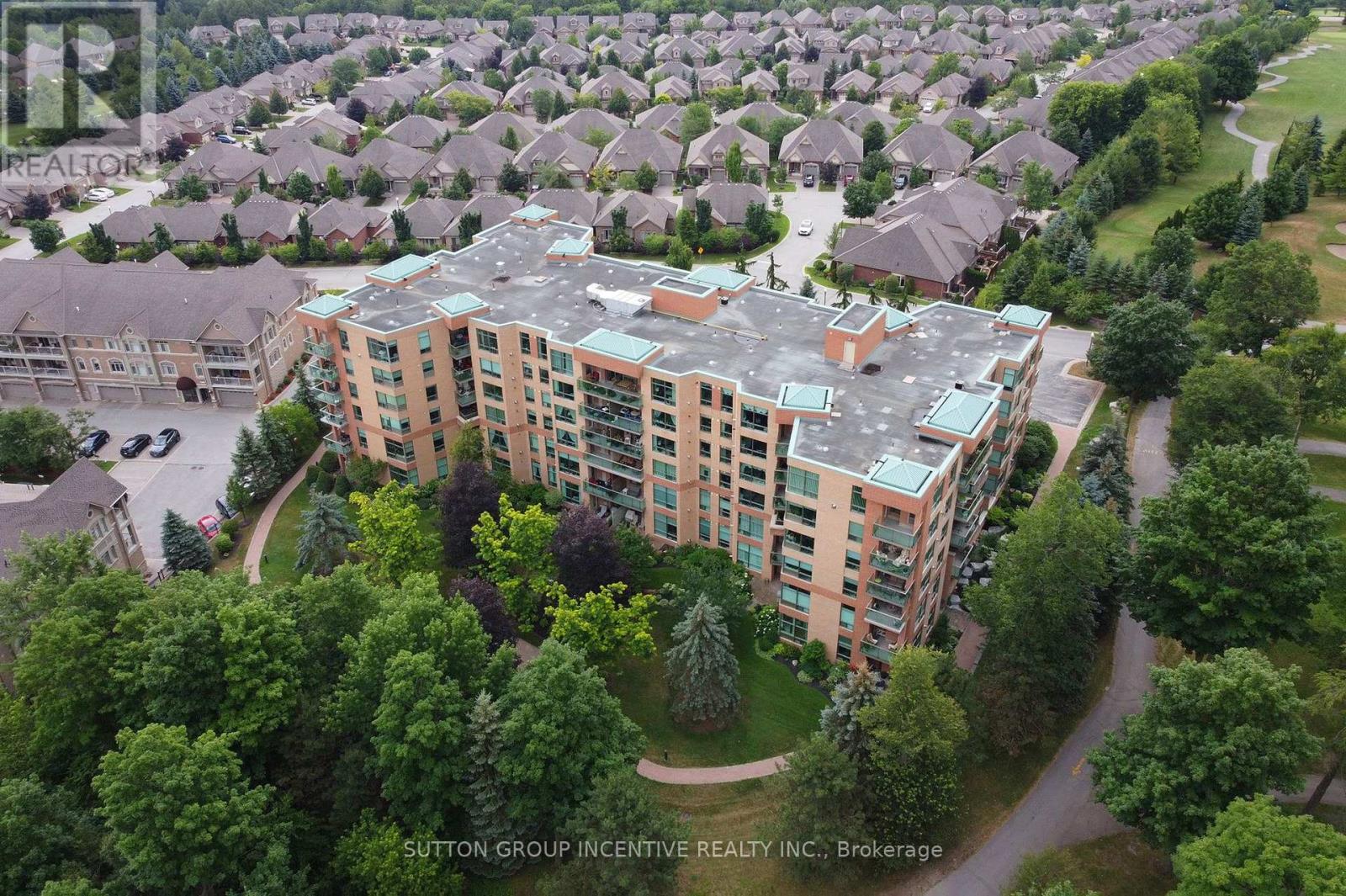 #308 4 BRIAR HILL HEIGHTS - 31