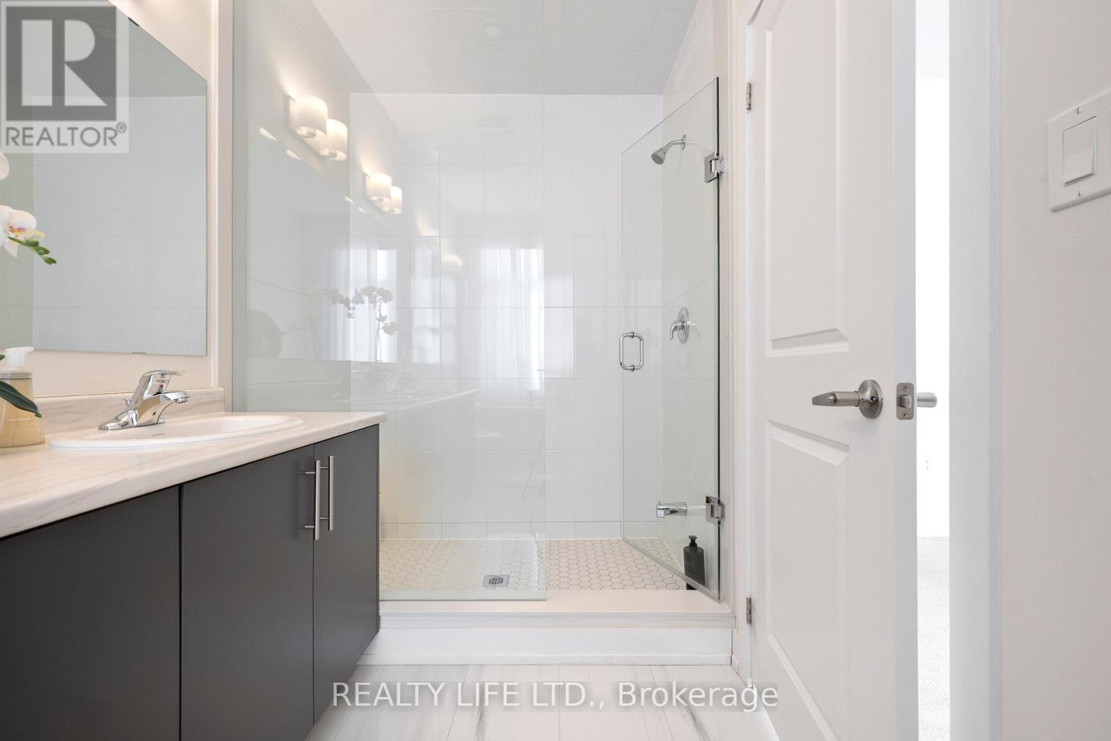 3137 MEADOWRIDGE DRIVE - 42