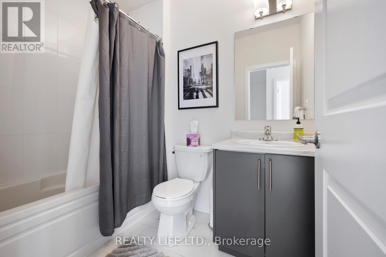 3137 MEADOWRIDGE DRIVE - 43