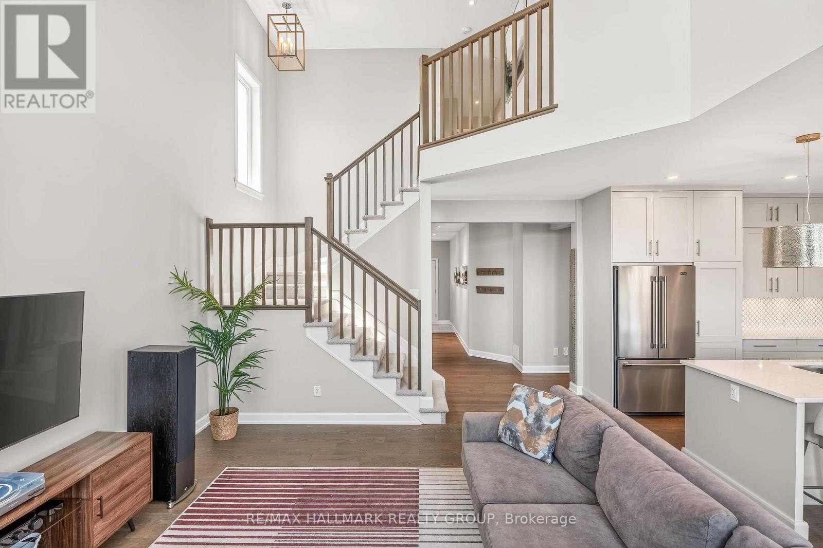 755 KIRKHAM CRESCENT - 24