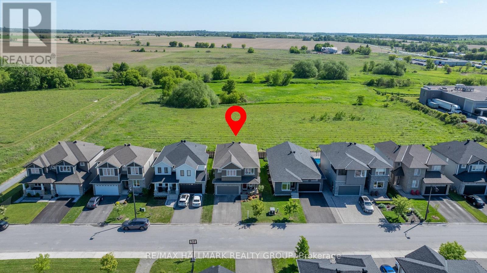 755 KIRKHAM CRESCENT - 47