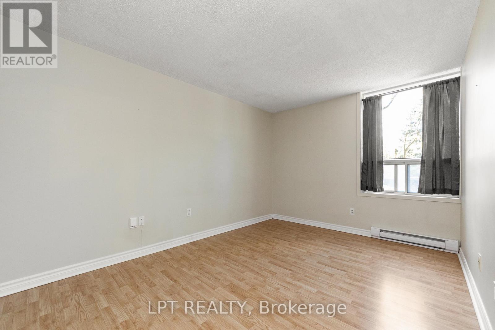 #206 1177 BELANGER AVENUE - 17