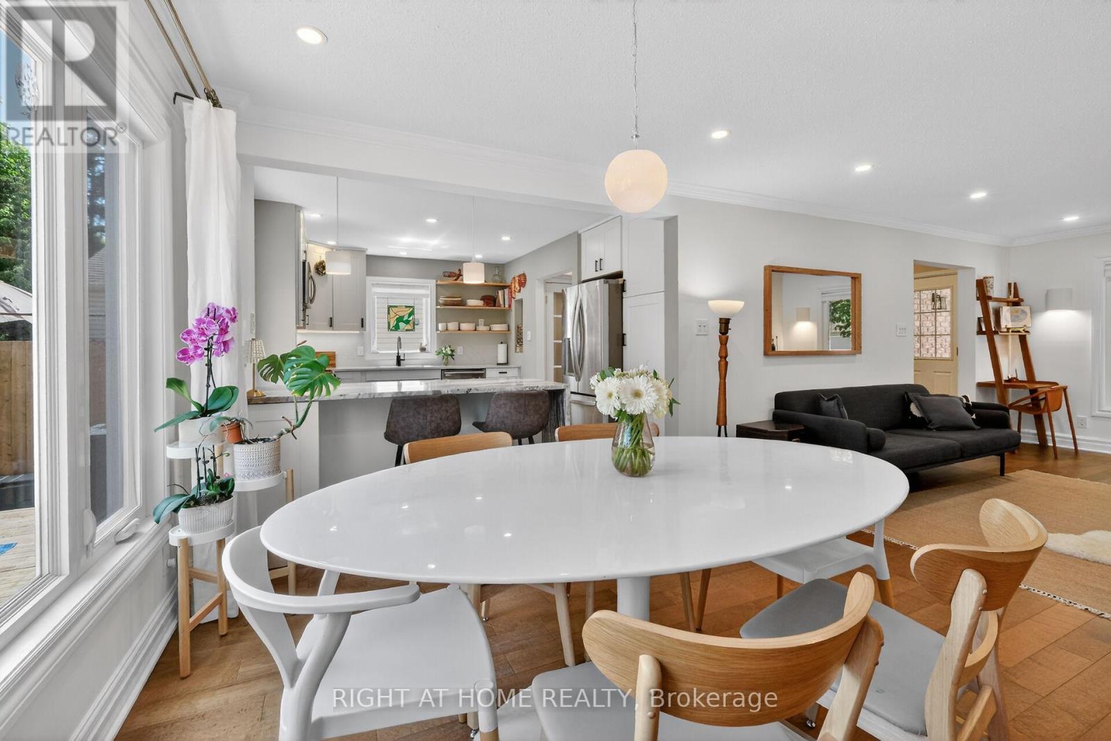 1187 WHITEROCK STREET - 14