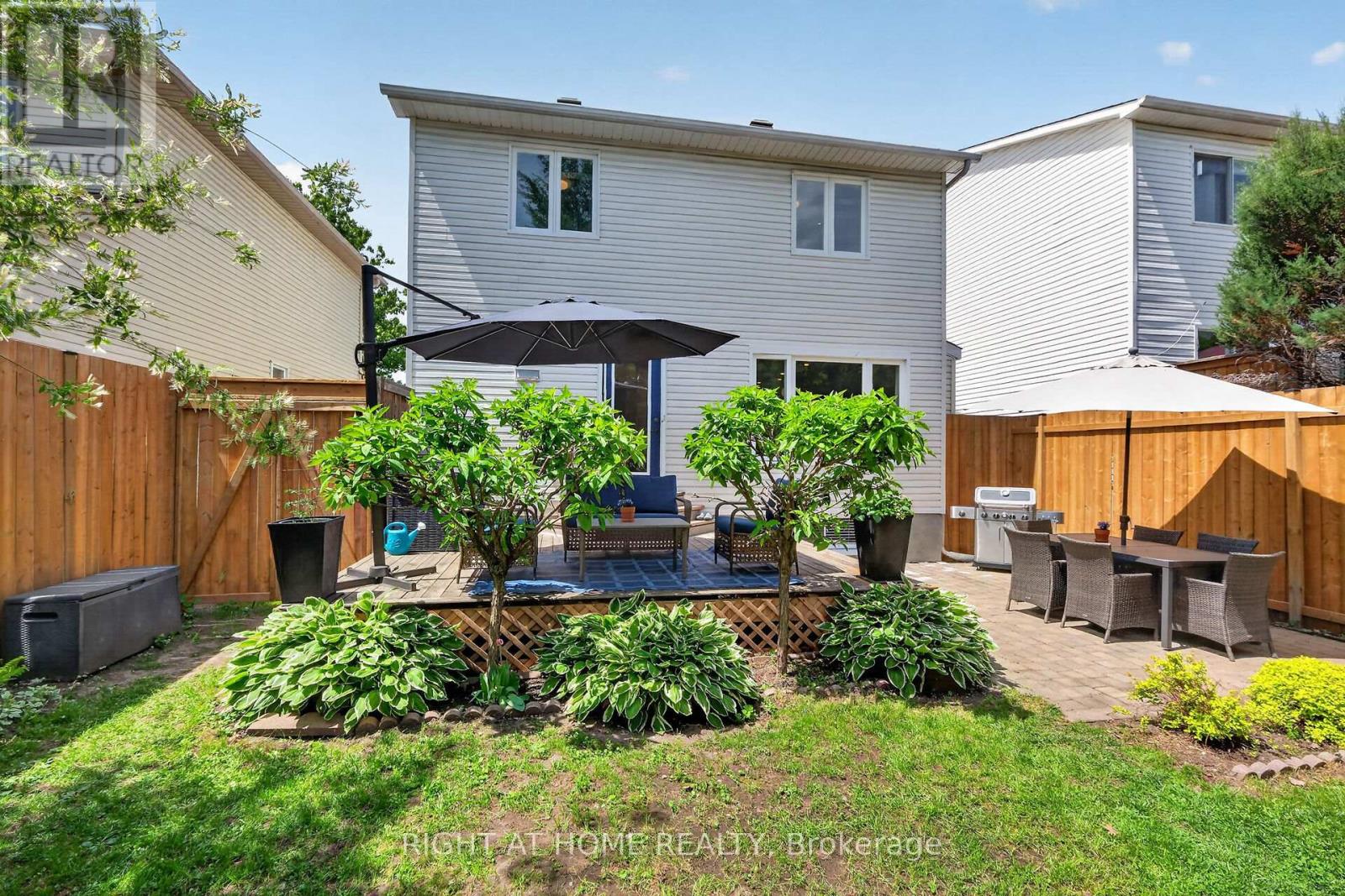 1187 WHITEROCK STREET - 43