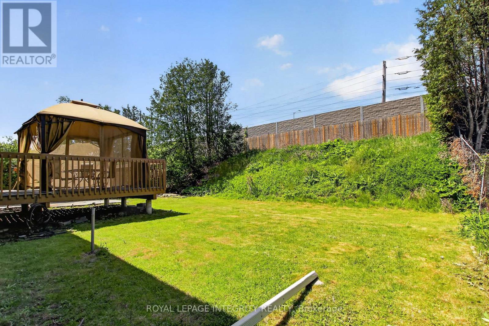 1646 GREY NUNS DRIVE - 42