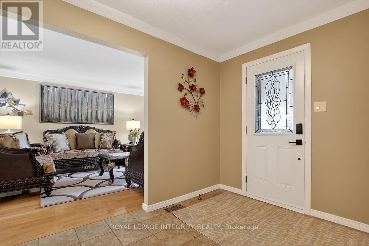 1646 GREY NUNS DRIVE - 8