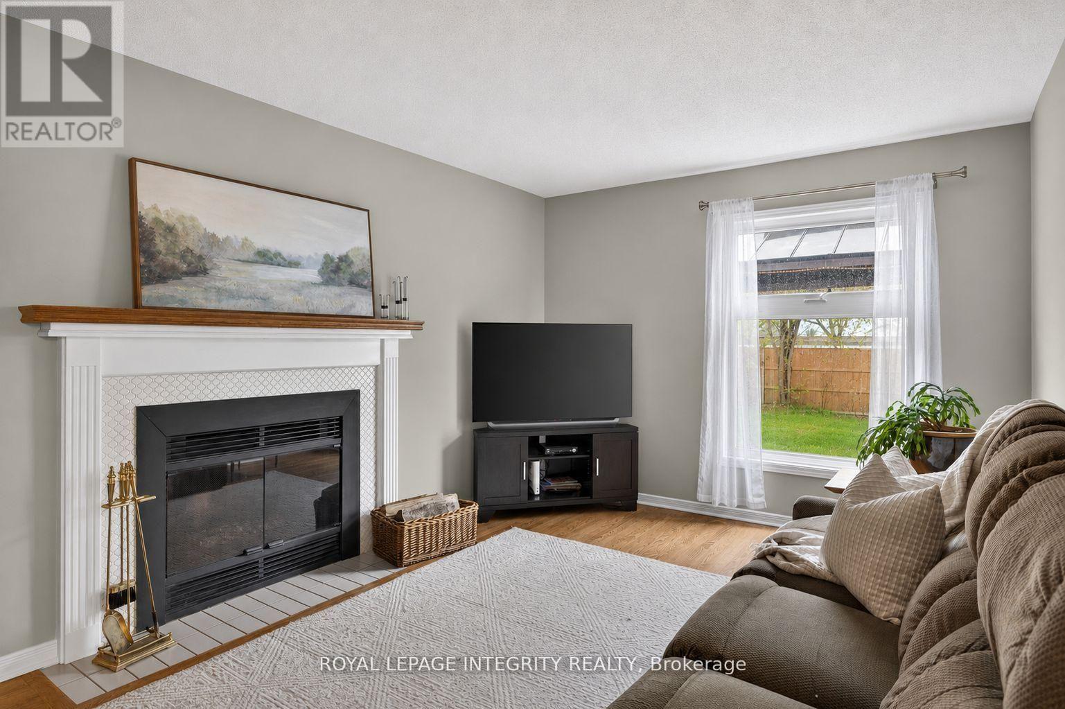 896 BIDEFORD STREET - 13
