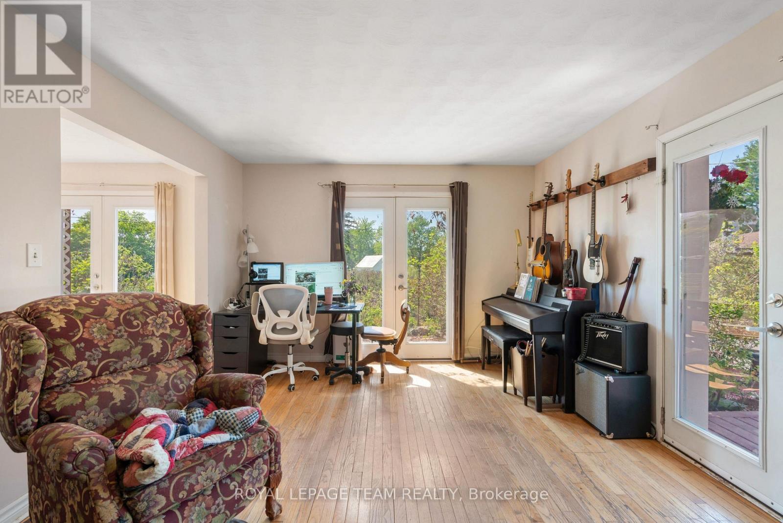 5687 CHERRY STREET - 10
