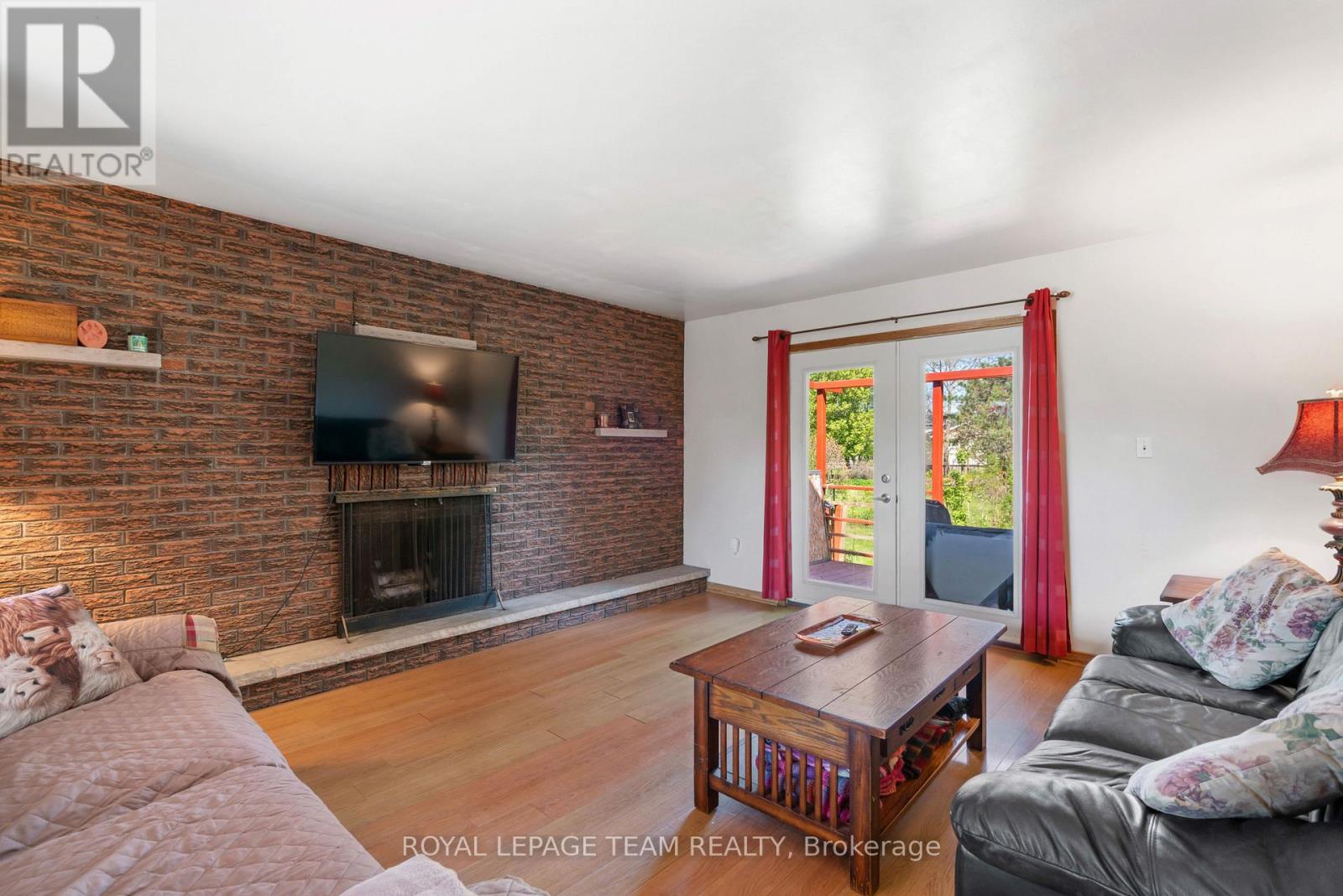 5687 CHERRY STREET - 6