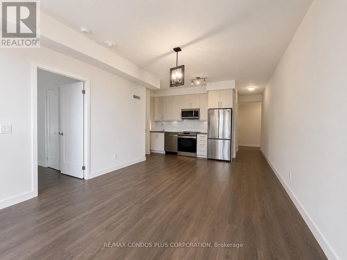 #503 105 ONEIDA CRESCENT - 16