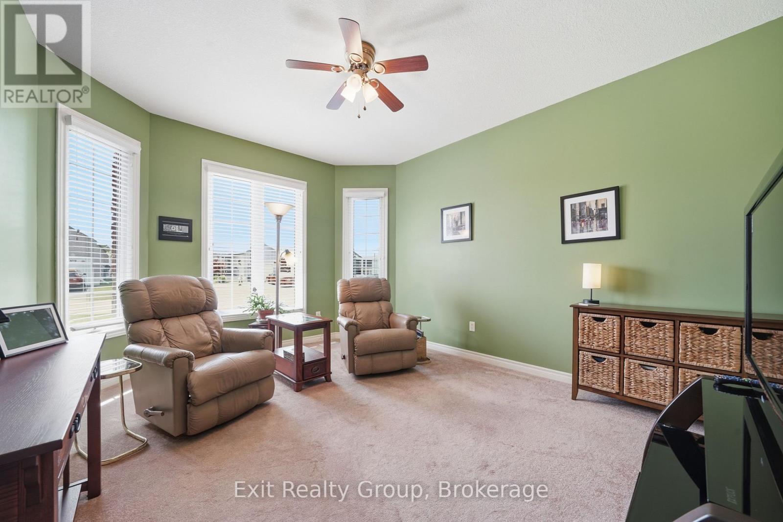 37 ALETHA DRIVE - 20