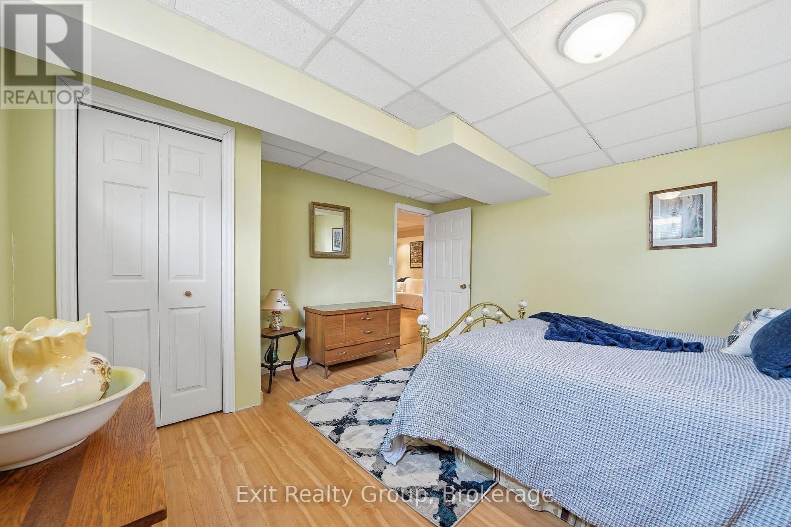 37 ALETHA DRIVE - 34