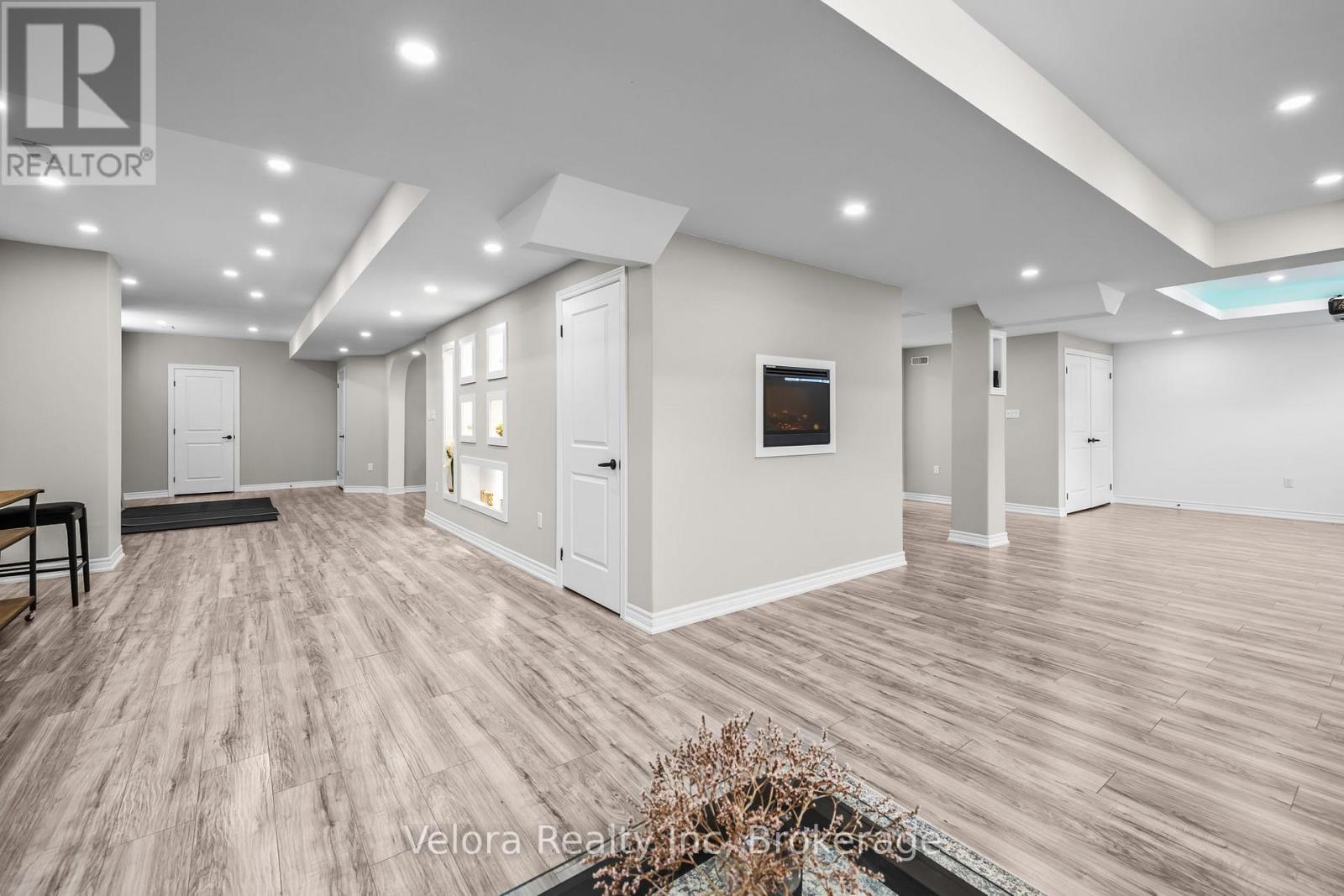4 Bed, 5 Bath House for Sale in Ottawa – 208 ROVER STREET, Ottawa – MLS# X13235936 - Image 39