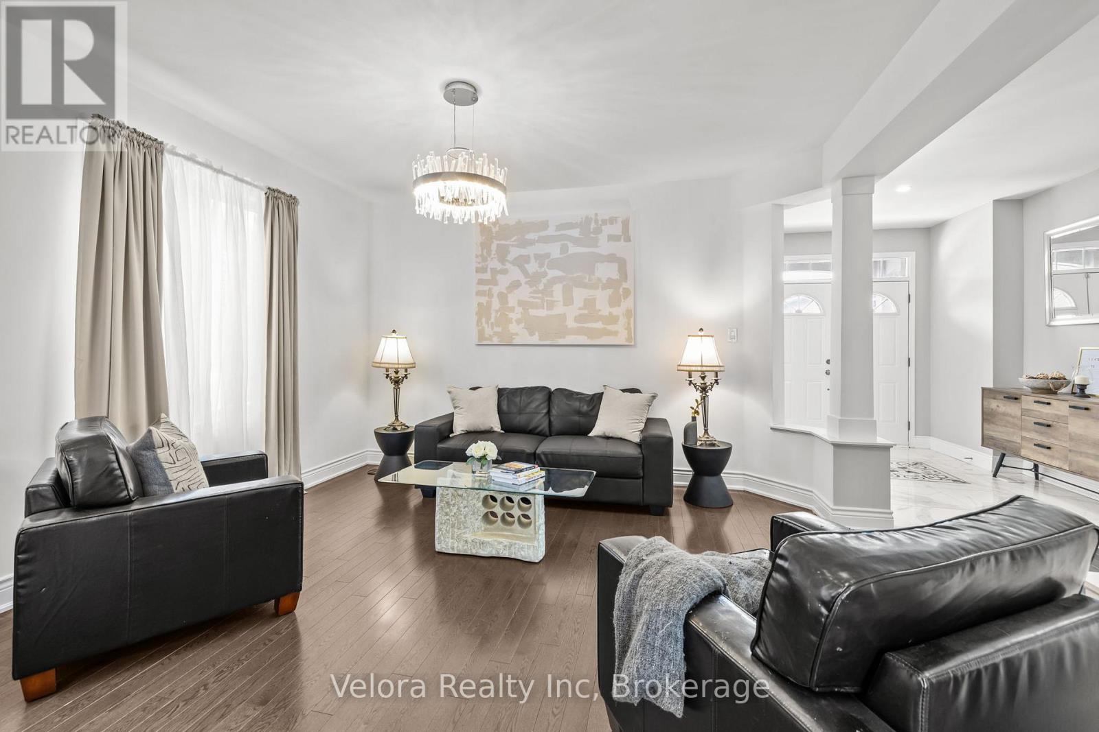 4 Bed, 5 Bath House for Sale in Ottawa – 208 ROVER STREET, Ottawa – MLS# X13235936 - Image 8