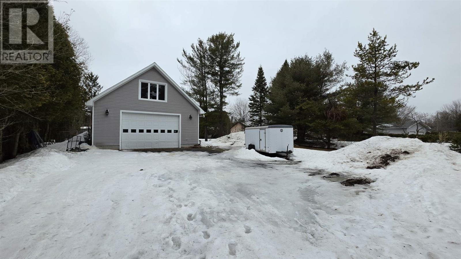324 River RD - 4