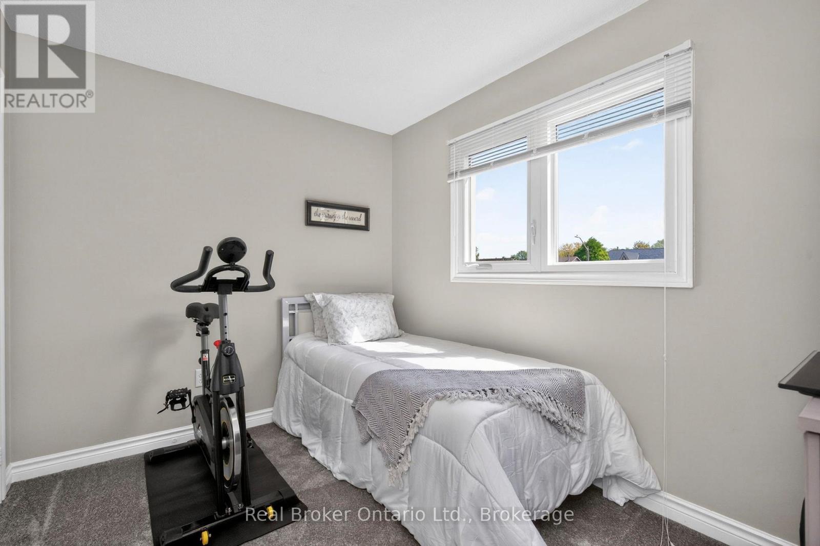 94 GOLDEN MEADOW ROAD - 21