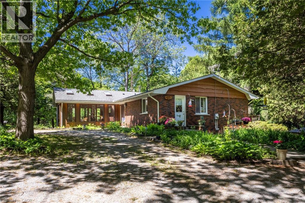 1265 BRITANNIA Road - 1