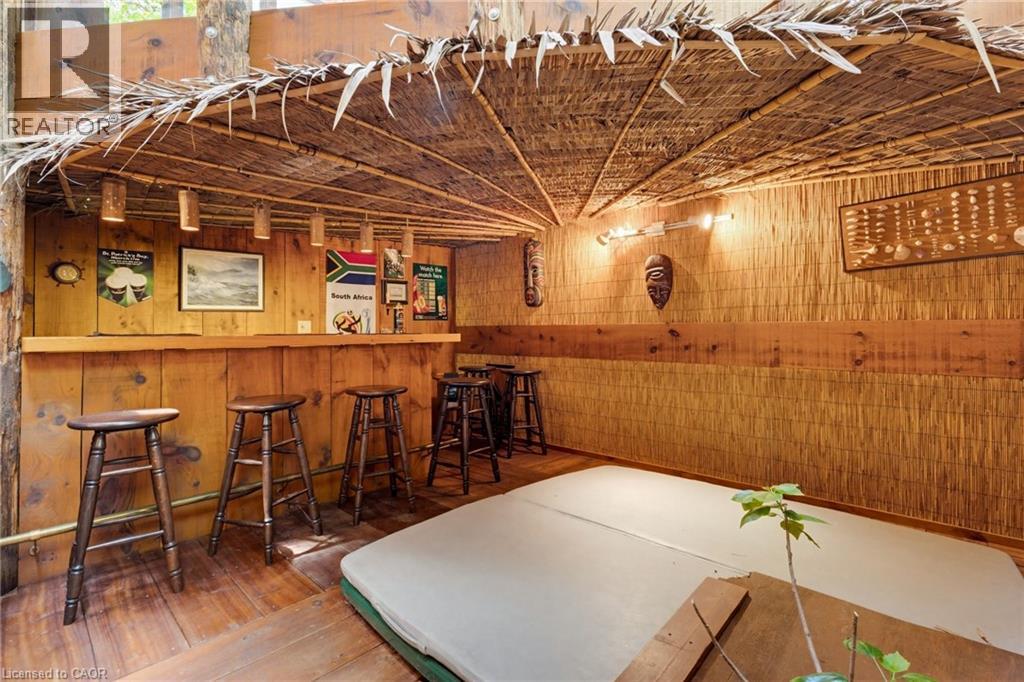 1265 BRITANNIA Road - 29