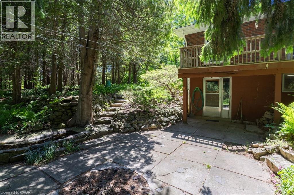 1265 BRITANNIA Road - 38