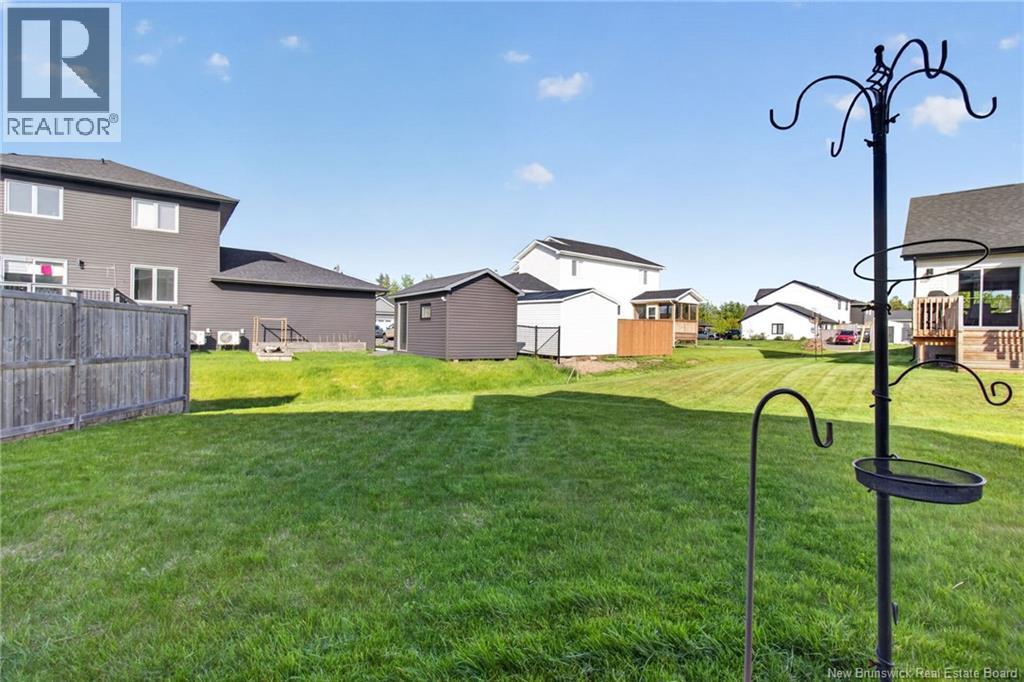 39 Satleville Crescent - 44