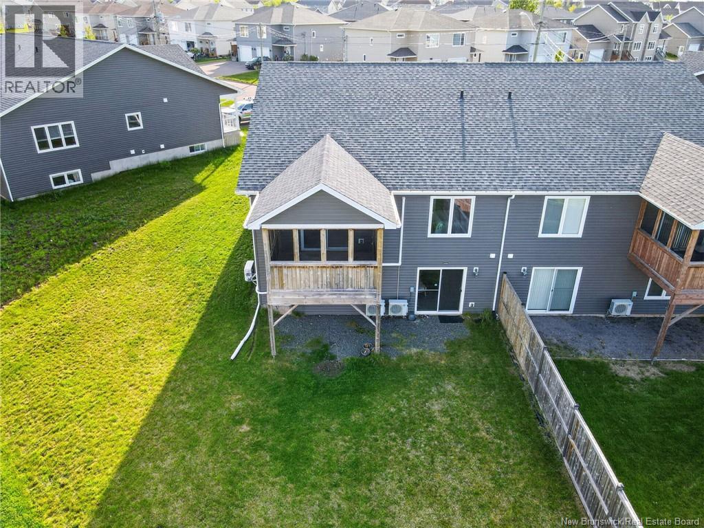 39 Satleville Crescent - 48