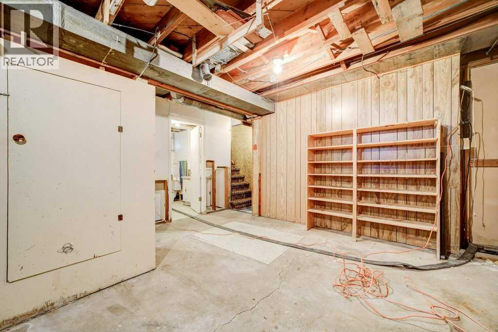 5104 54 Avenue — photo 44
