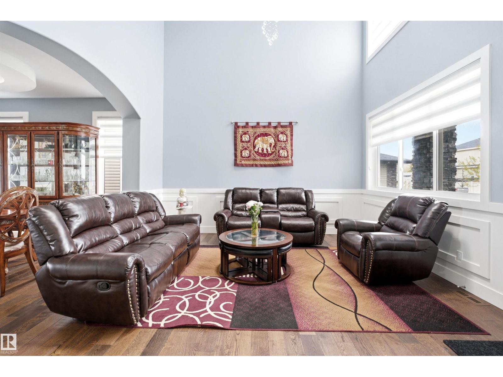 3909 49 Ave - 59