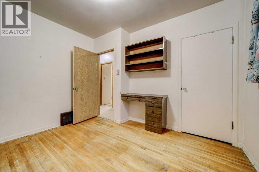 5104 54 Avenue — photo 31