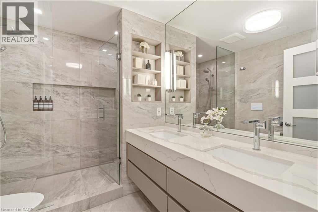 #4 5056 NEW Street - 24