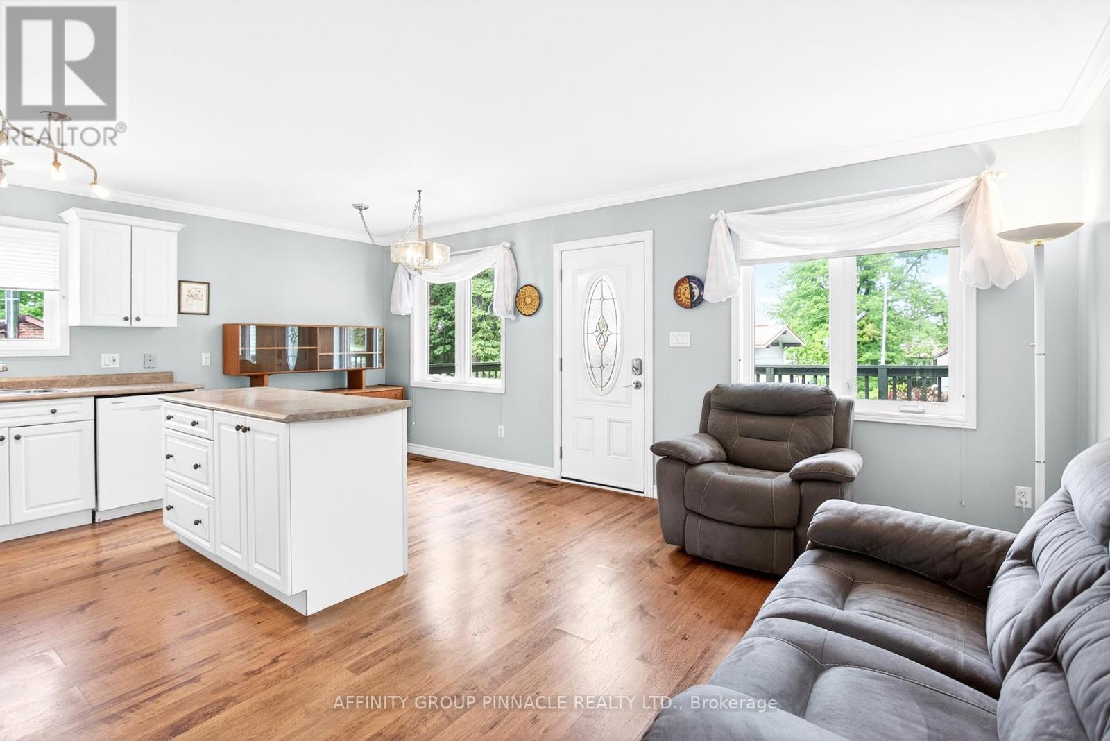 5 FAWN STREET - 11