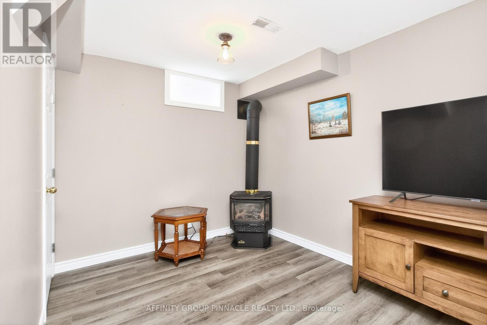 5 FAWN STREET - 21