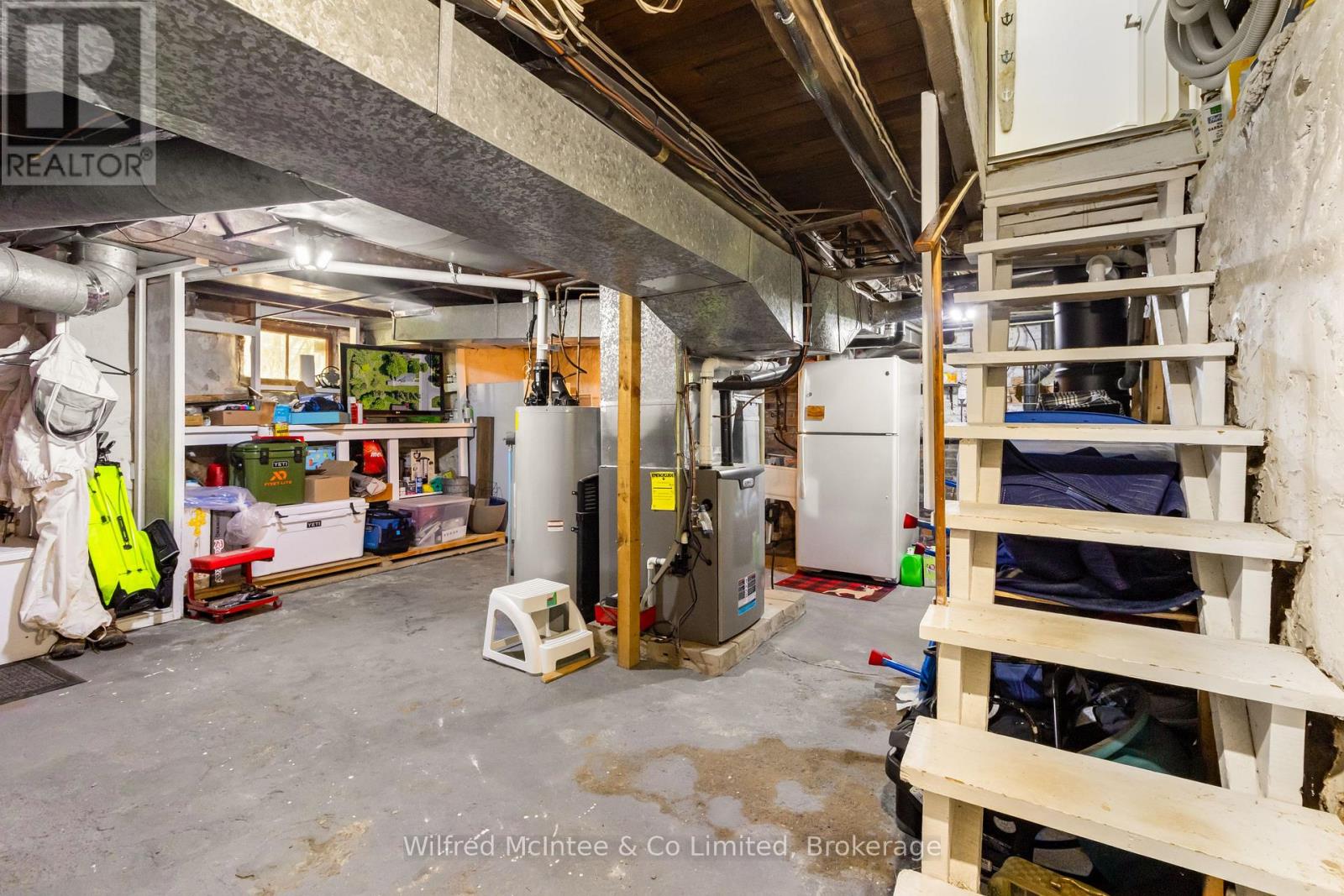 74 ARTHUR STREET W - 19
