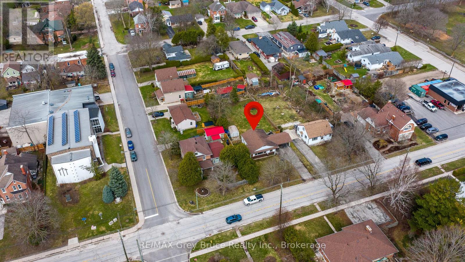 2120 4TH AVENUE W - 30