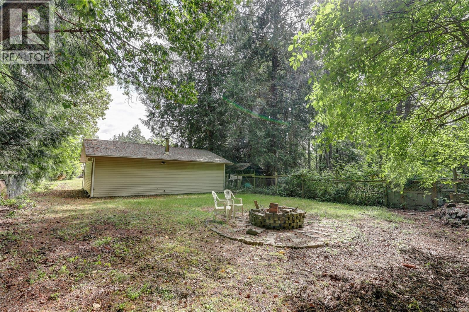 9486 Chemainus Rd - 43