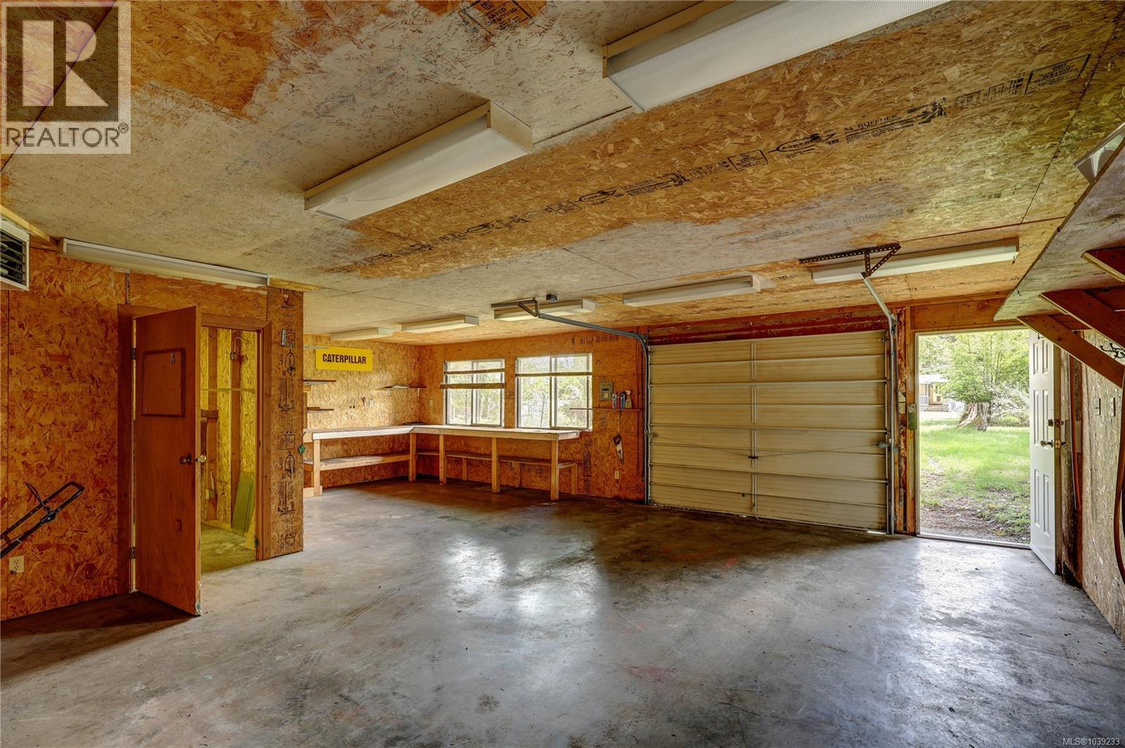 9486 Chemainus Rd - 46