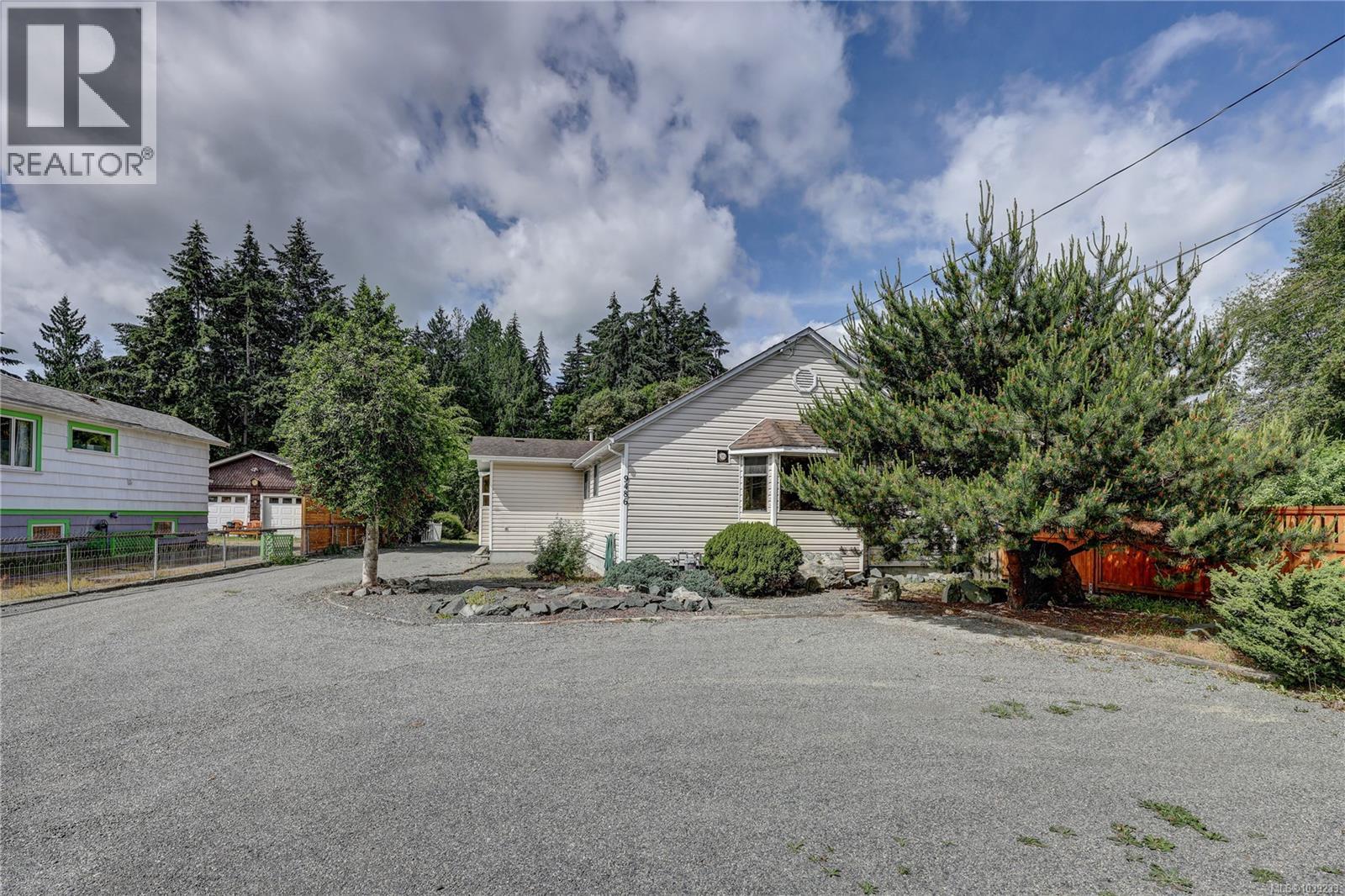 9486 Chemainus Rd - 49