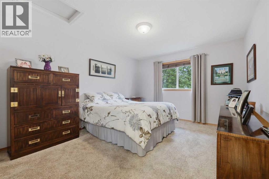 #22 1008 Woodside Way NW - 15