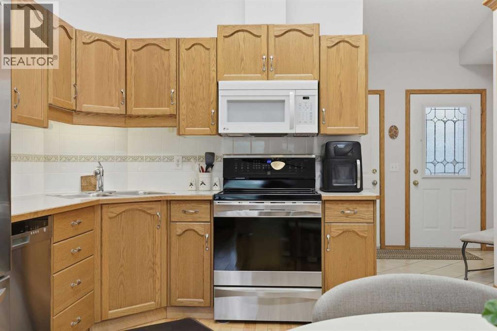 #22 1008 Woodside Way NW - 4