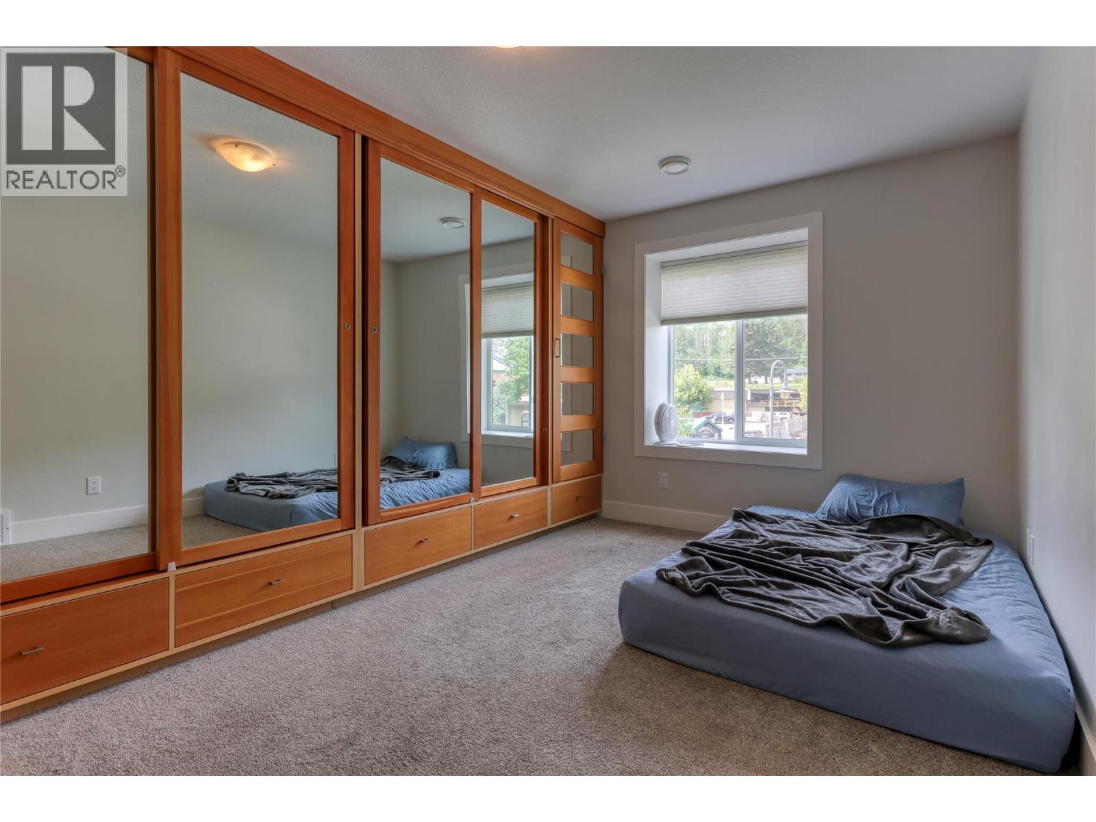  495 Columbia Street, Castlegar