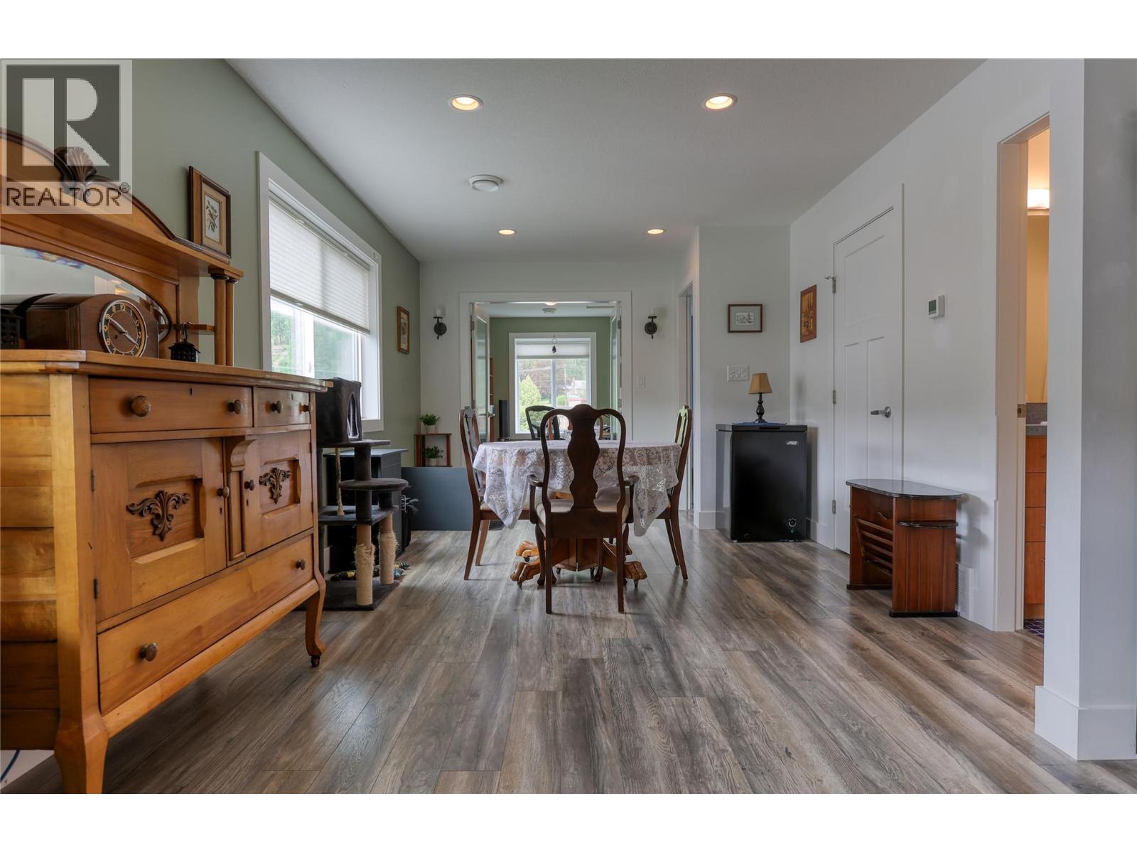  495 Columbia Street, Castlegar